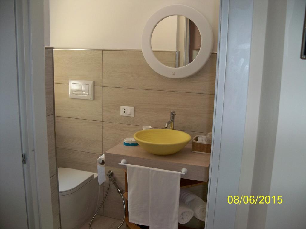 B&B Le Meduse Fiumicino Habitación foto