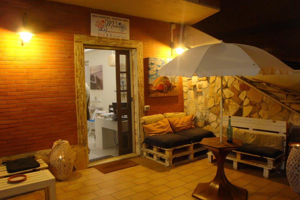 B&B Le Meduse Fiumicino Exterior foto